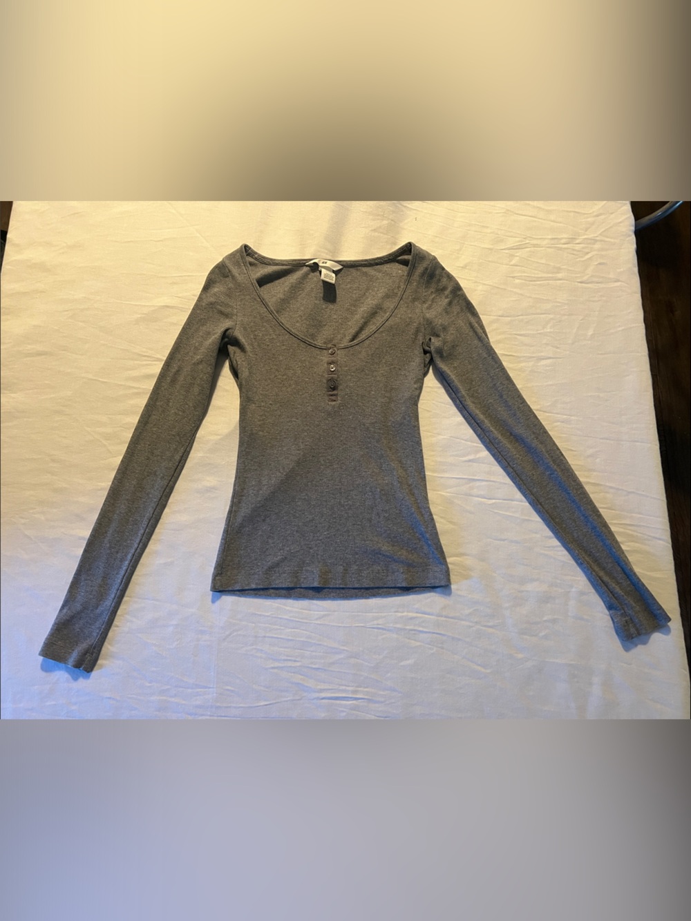 H&M Gray Scoop Neck Long-Sleeve Henley